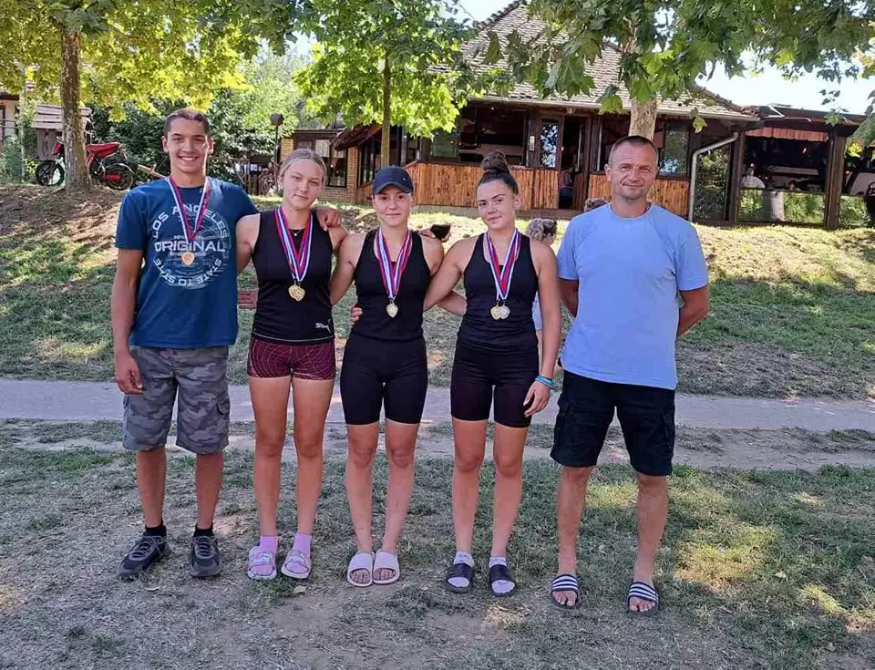 Kajakaška regata, KK "Panonija" 3