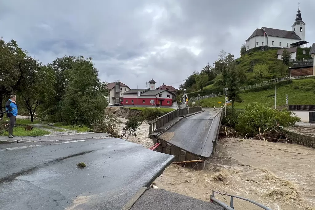 Poplave u Sloveniji