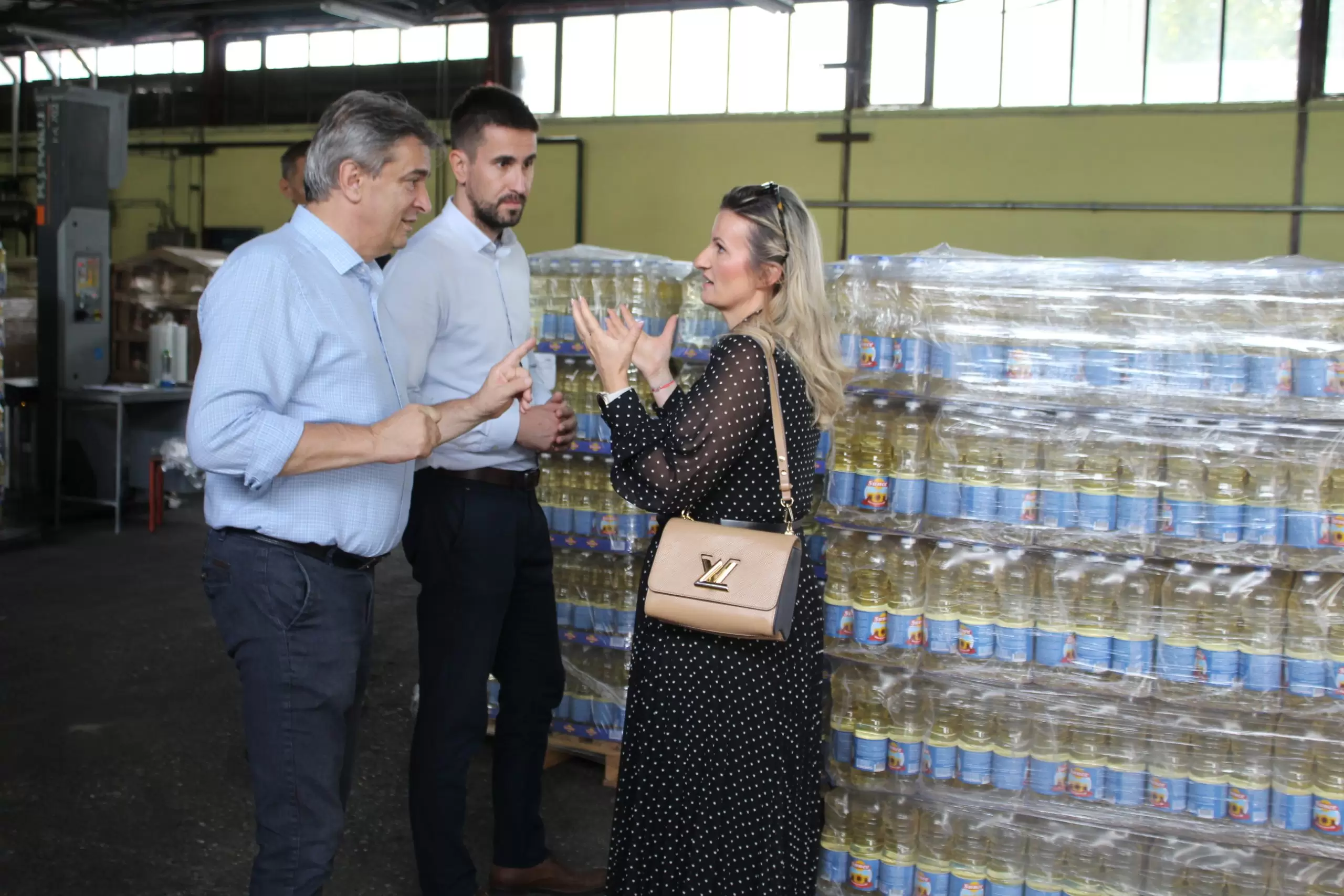 Ratković i Nonković obišli Fabriku za preradu žitarica „Bimal Sunce“ 3