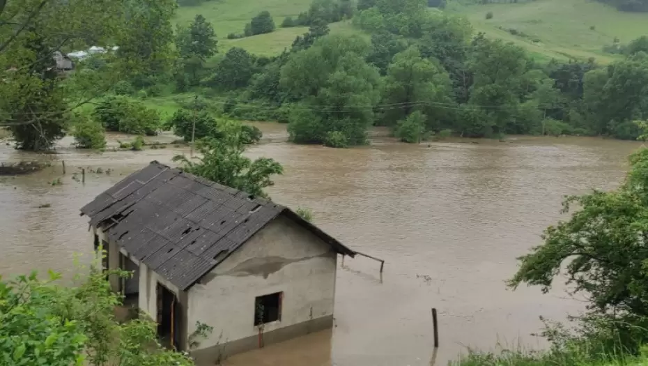 Poplave