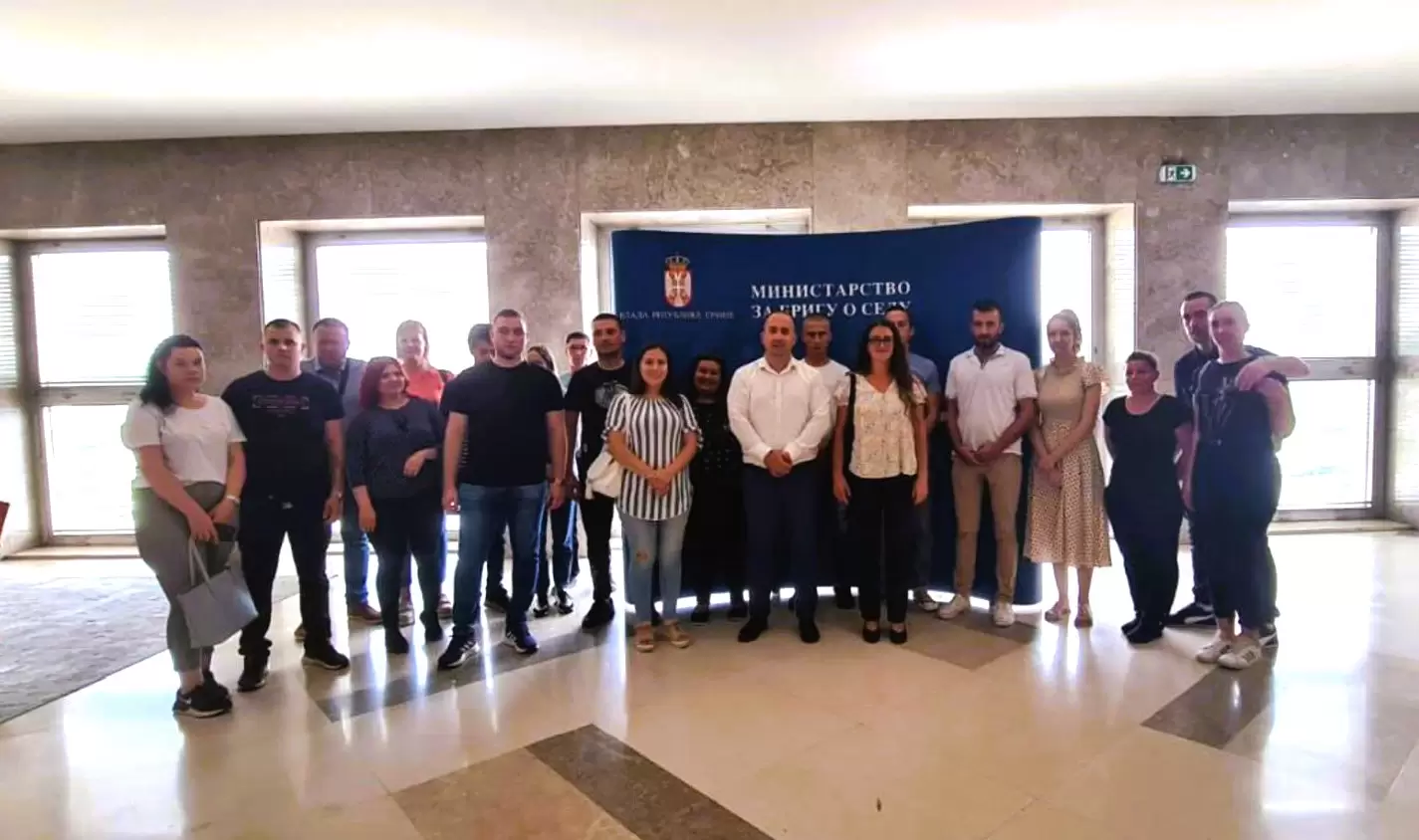 Trinaest ugovora za kuće na selu na teritoriji Grada Sombora 10