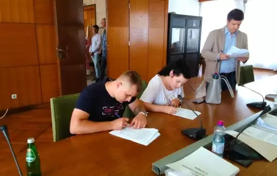 Trinaest ugovora za kuće na selu na teritoriji Grada Sombora 4