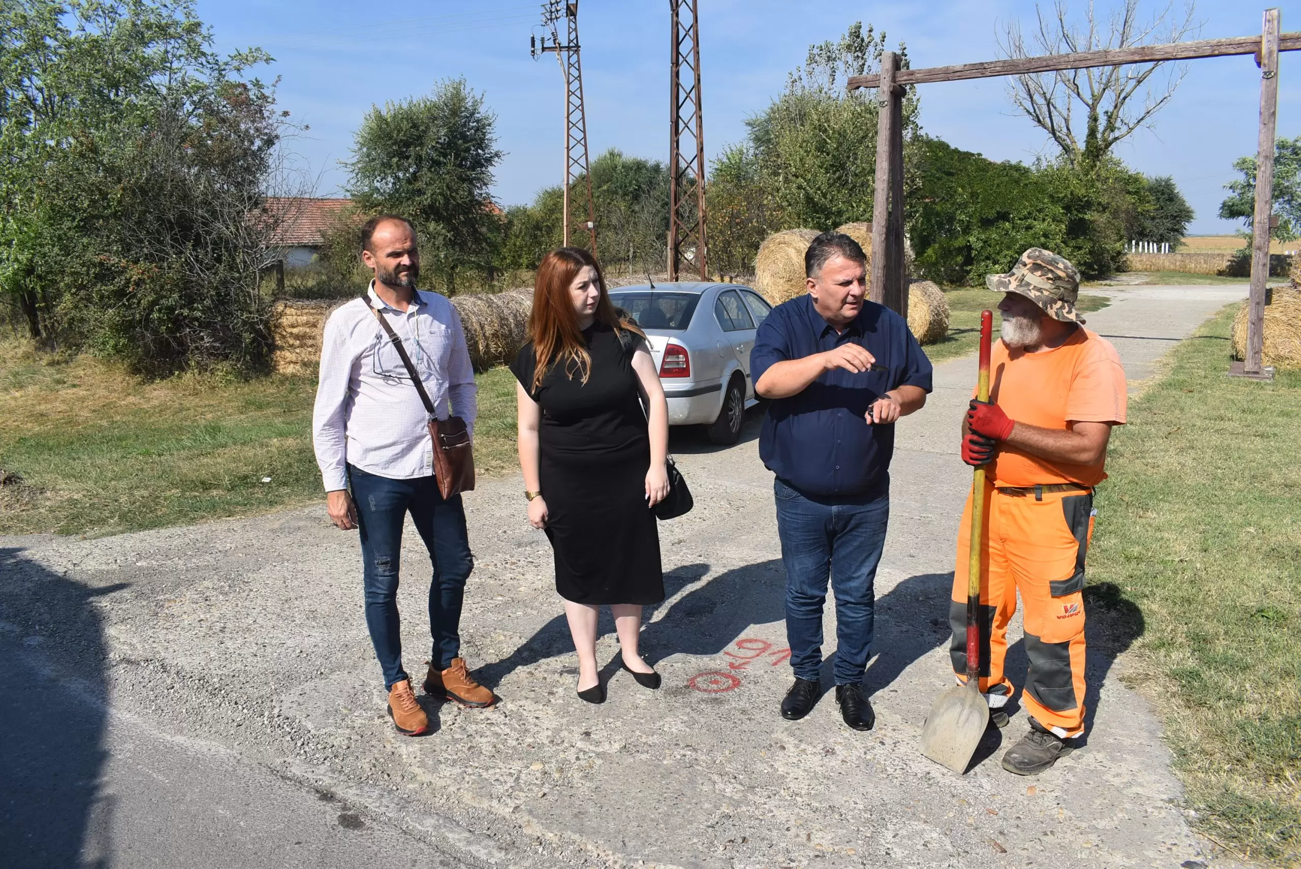 Predsednik opštine sa saradnicima obišao radove na 4 gradilišta 2
