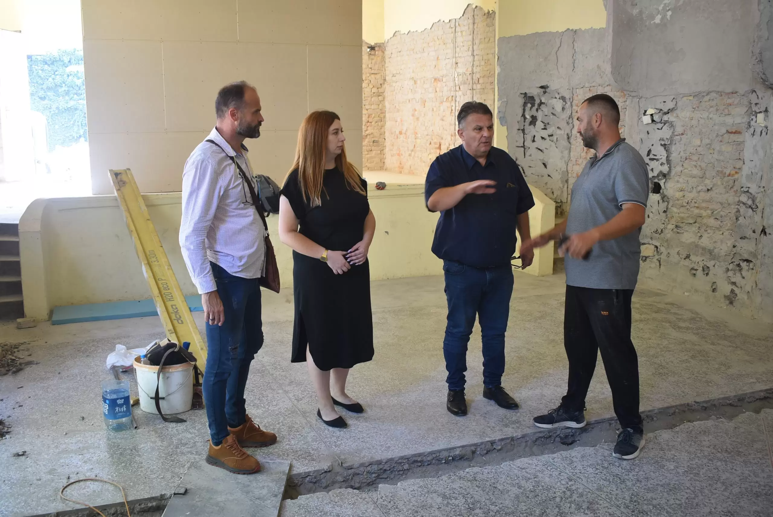 Predsednik opštine sa saradnicima obišao radove na 4 gradilišta 