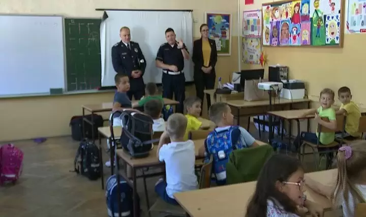 deca i policajci