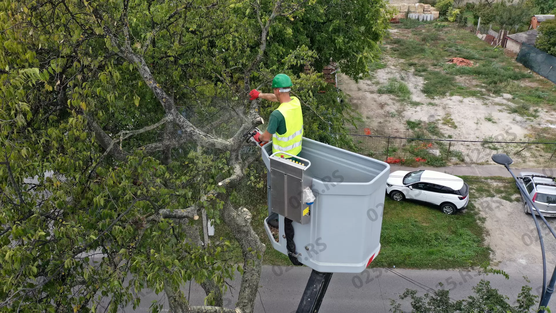 Nova kamionska korpa sa platformom za JKP „Zelenilo“ Sombor 5