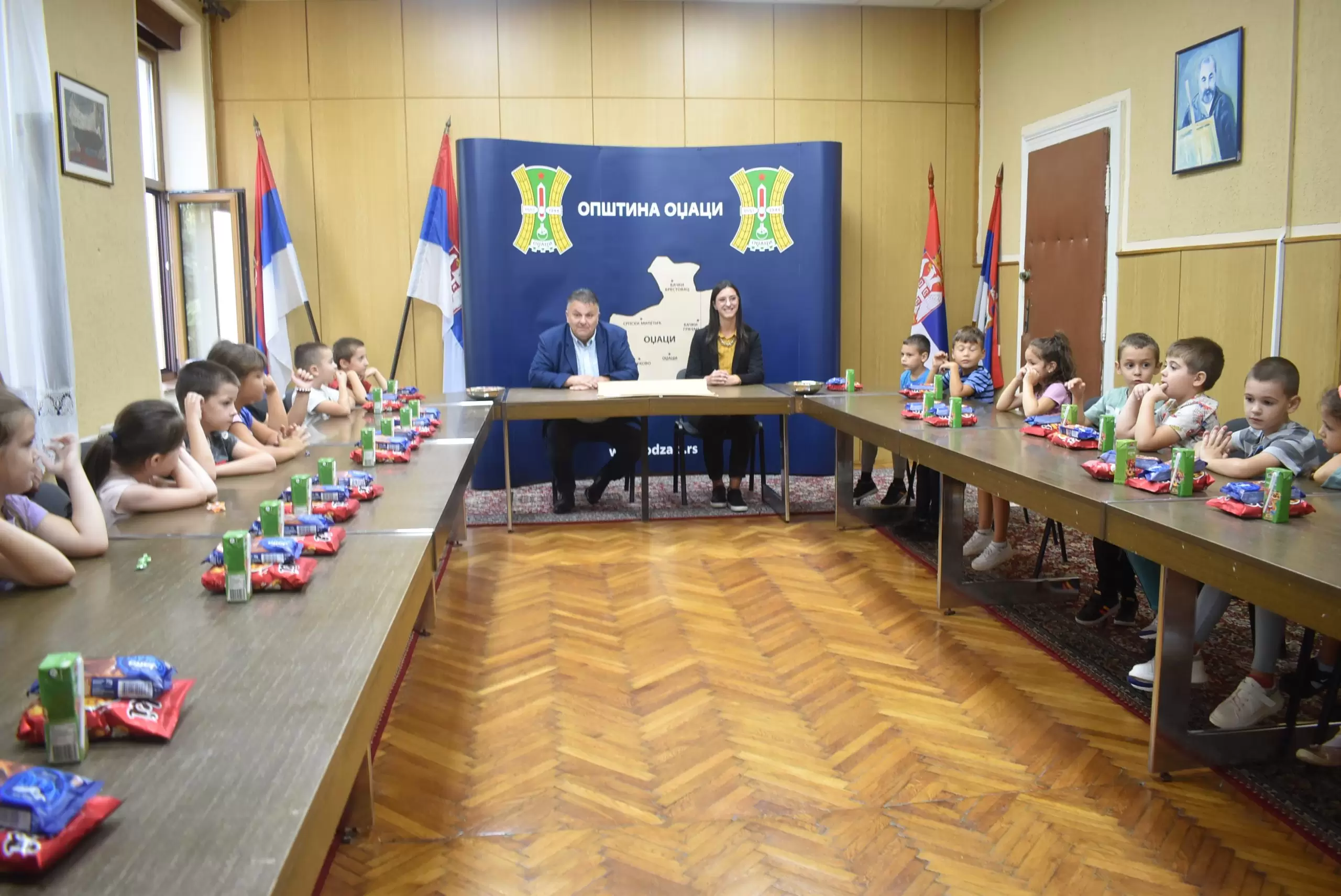 Odžaci: Predškolci na prijemu kod predsednika opštine 