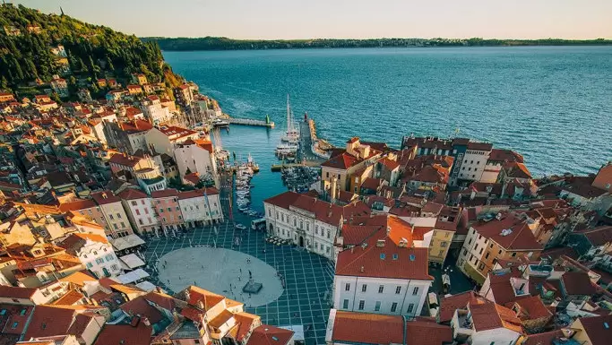Slovenija