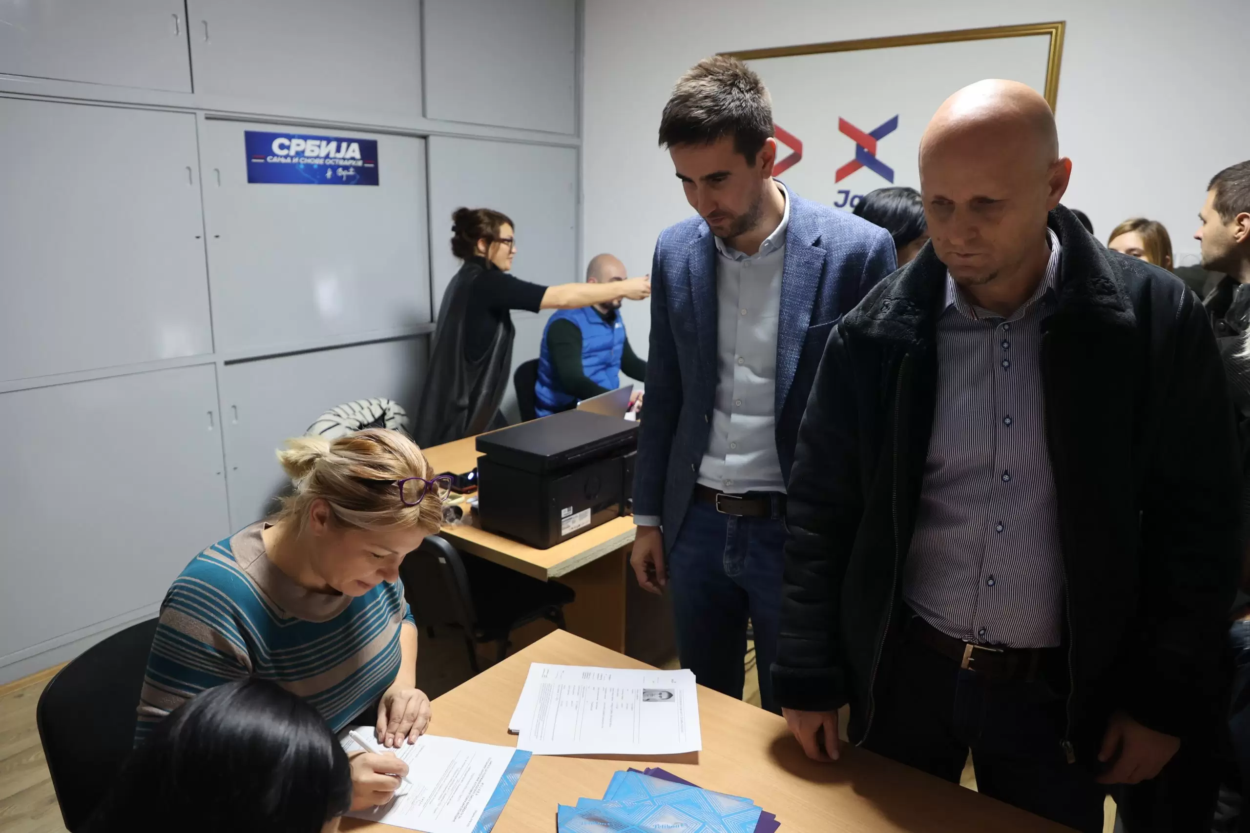 U toku prikupljanje potpisa za listu „ALEKSANDAR VUČIĆ-Vojvodina ne sme da stane“
