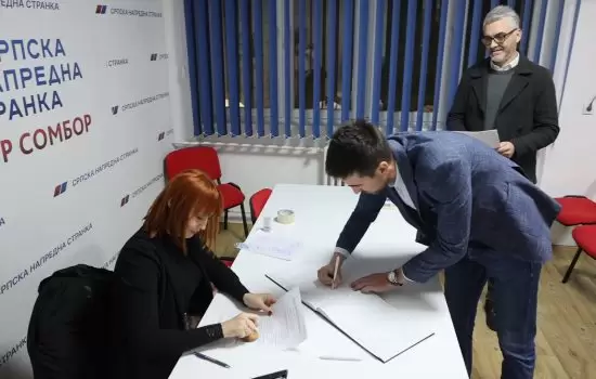 U toku prikupljanje potpisa za listu „ALEKSANDAR VUČIĆ-Vojvodina ne sme da stane“