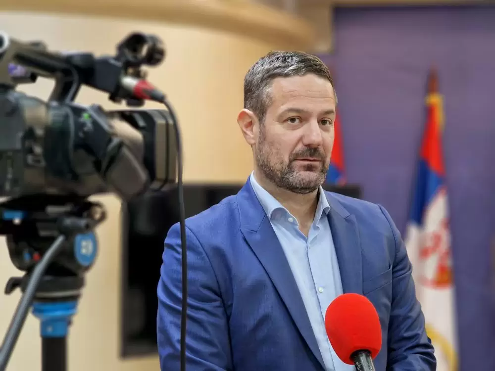 (FOTO) Potpisan Ugovor o zameni javne rasvete na teritoriji opštine Kula 3