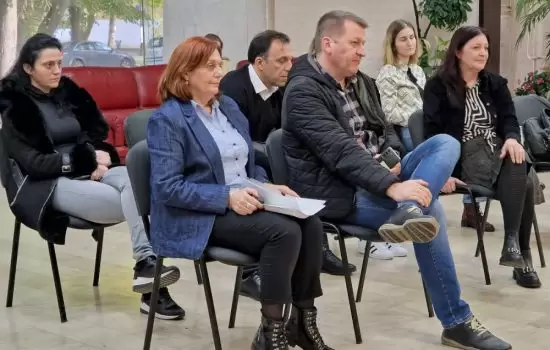 (FOTO) Potpisan Ugovor o zameni javne rasvete na teritoriji opštine Kula 2