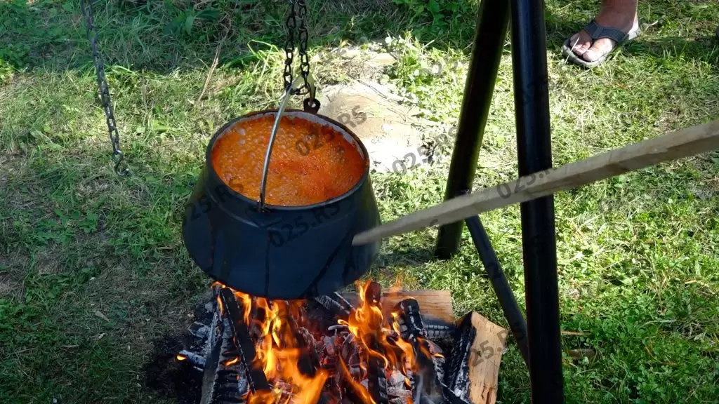 Čika Savin kotlić – uspomena na najboljeg alaskog kuvara Apatina 4
