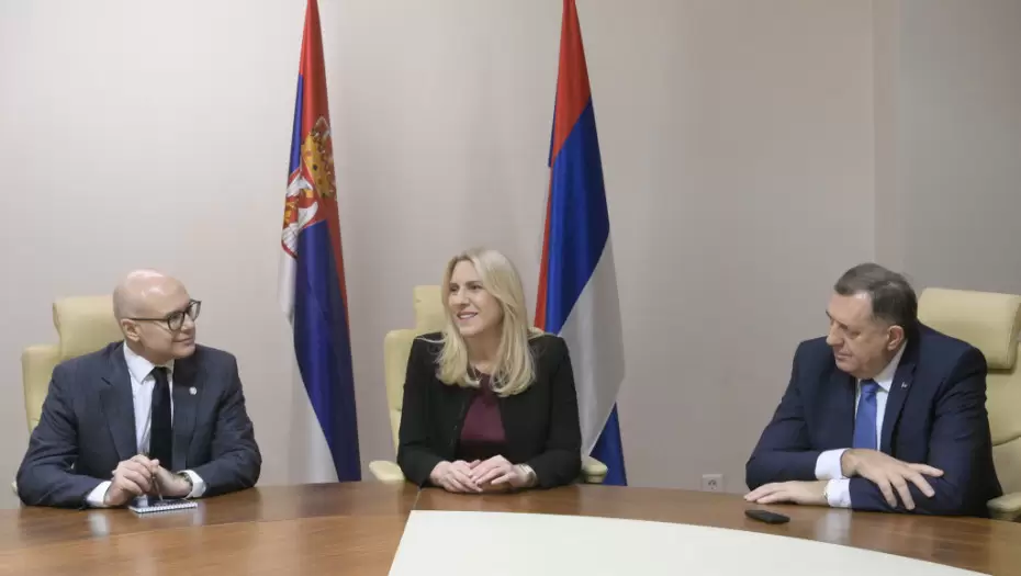 Sastanak Vučević i Dodik