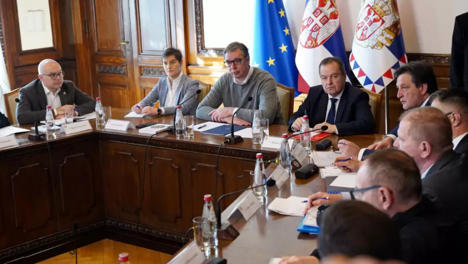 A. Vučić