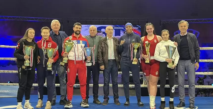 Zlatne medalje Dragani, Sari i Nazifu