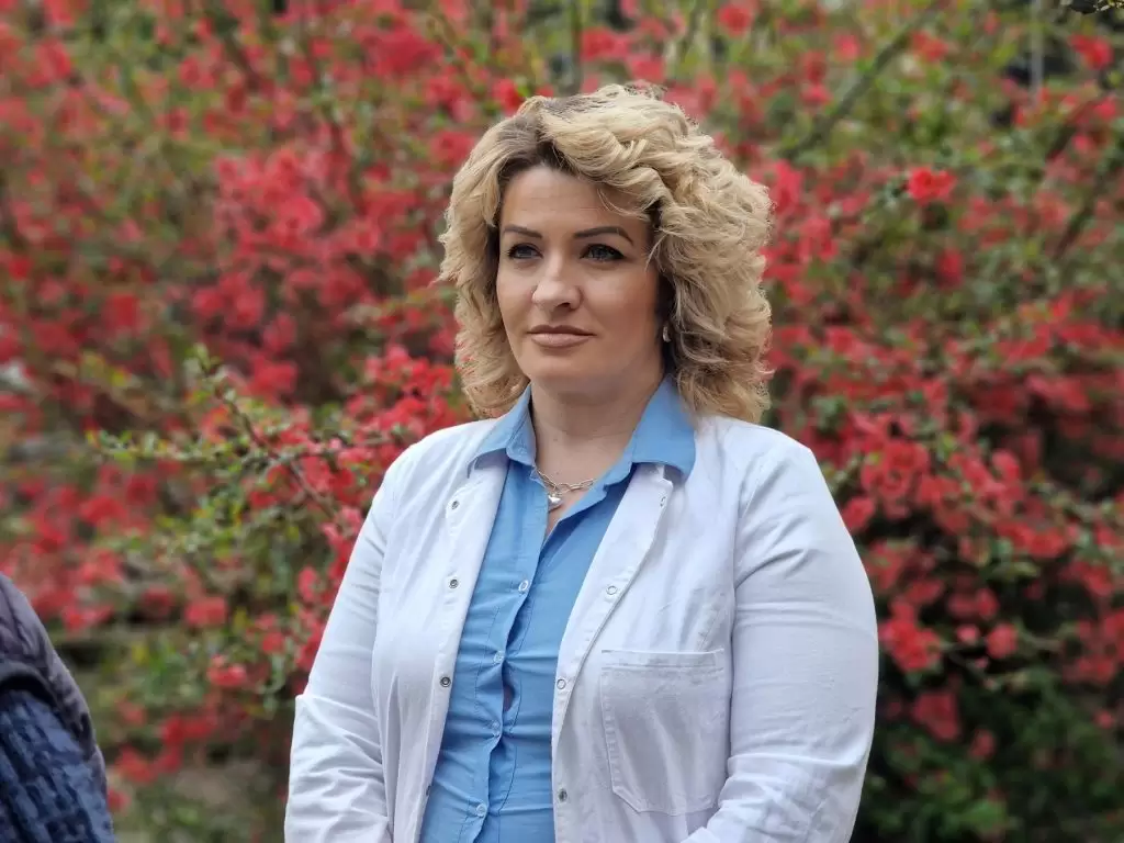 Dr Vesna Tomić