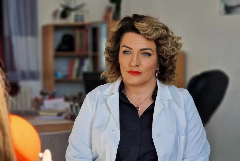 Dr Vesna Tomić