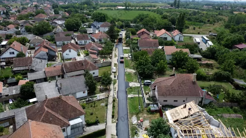 Asfaltiranje ulice Sime Solaje