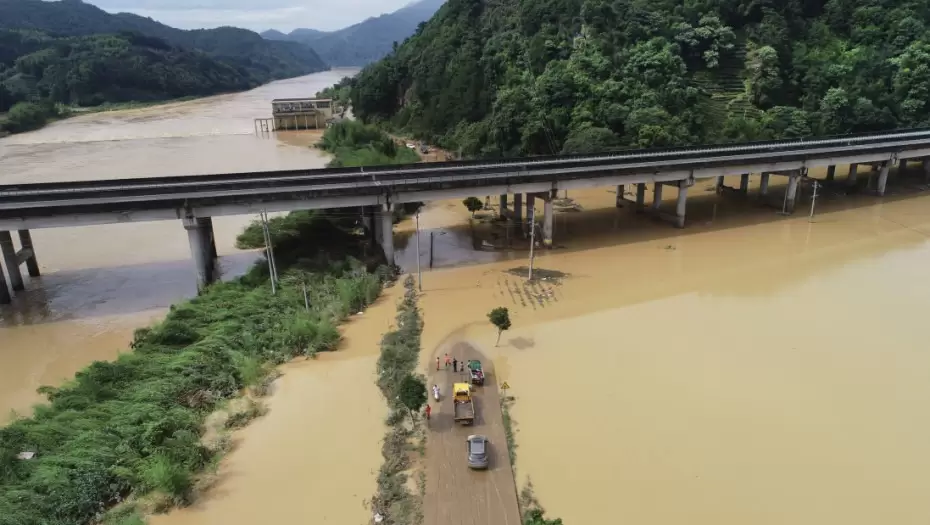 Poplave