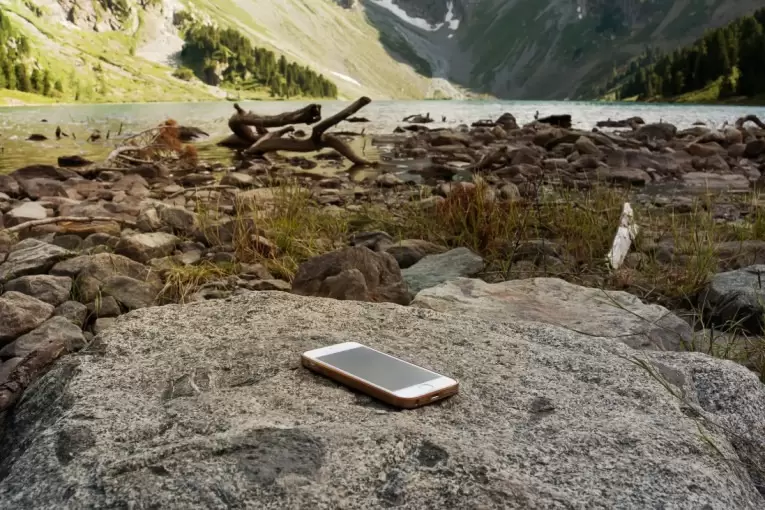 Telefon