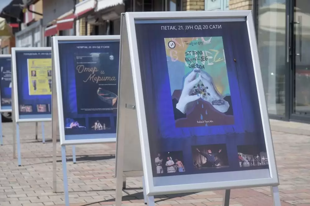 Izložba kolaža Veljka Mihajlovića sutra u Galeriji Kulturnog centra