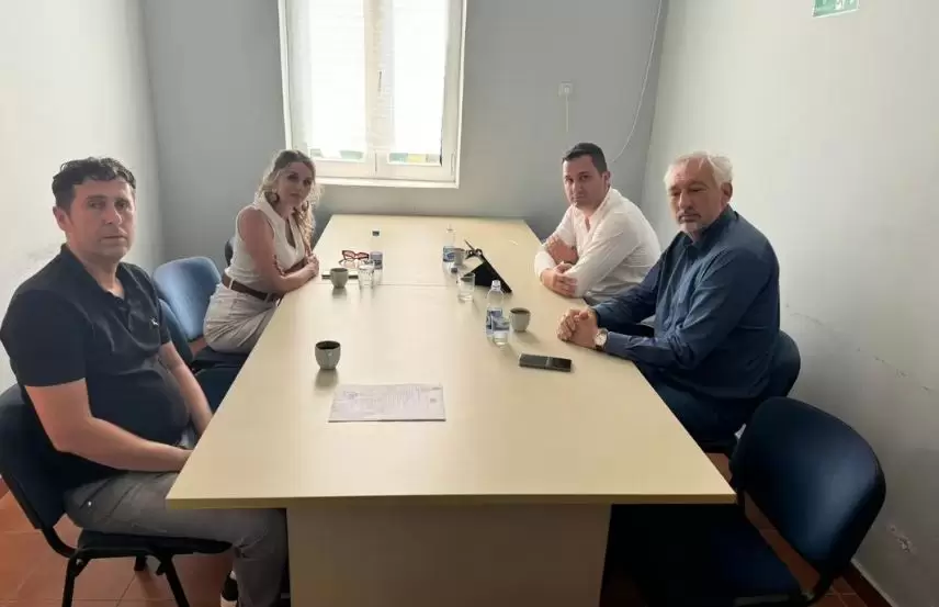 Čelnici opštine Odžaci u poseti mesnim zajednicama