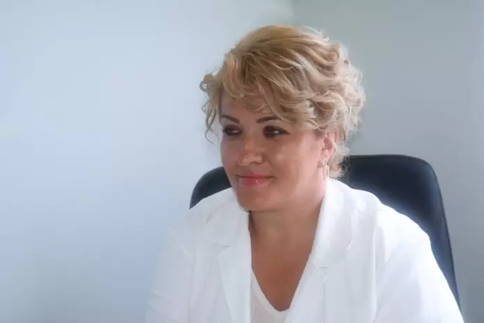 Dr Vesna Tomić