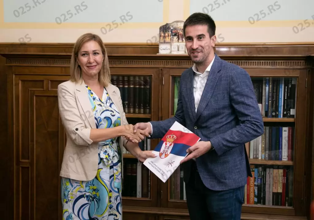 KIRS uručio Ugovore Gradu Somboru 8