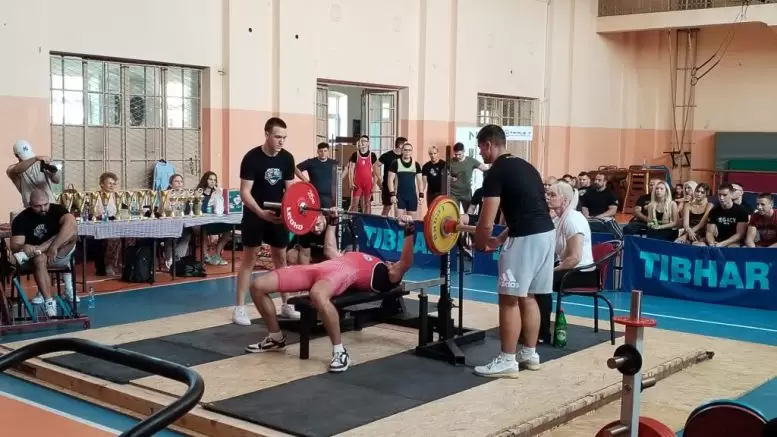 Veliki broj mladih na takmičenju u Somboru