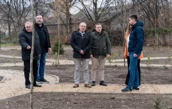 Obilazak parka u Čonoplji