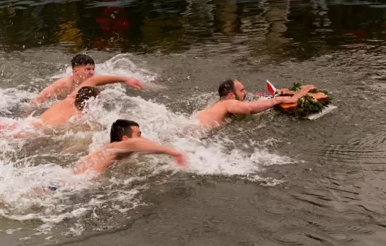 Rekordan broj plivača za „Časni krst“-najbrži Mihajlo Andrin