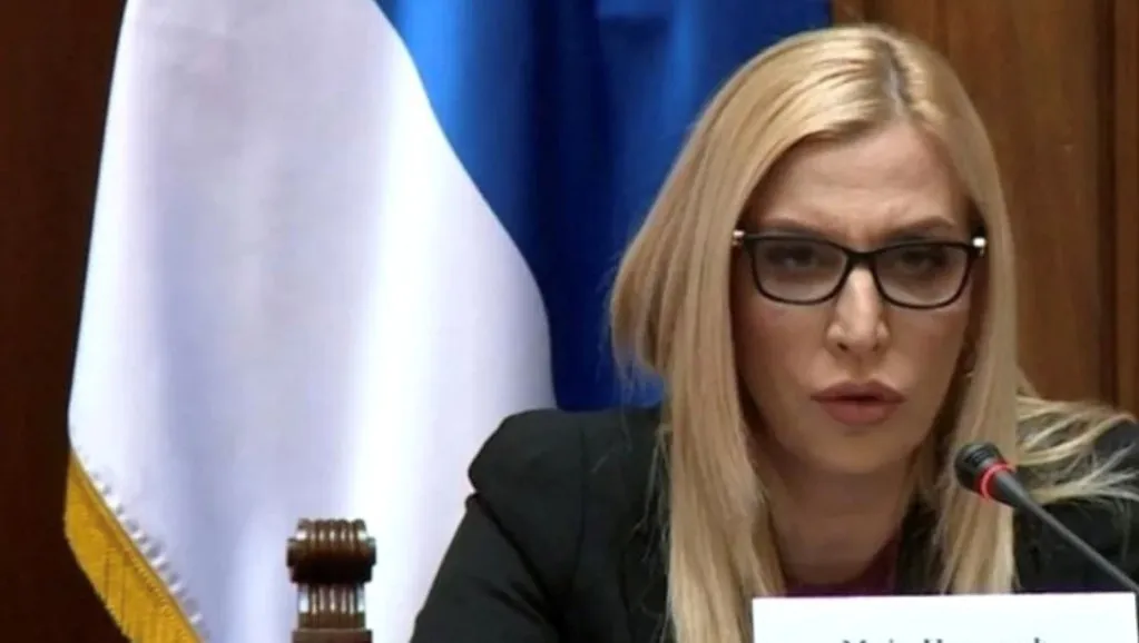 Ministarka Popović