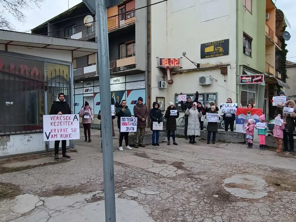Protestanti u putujućem pozorištu 6