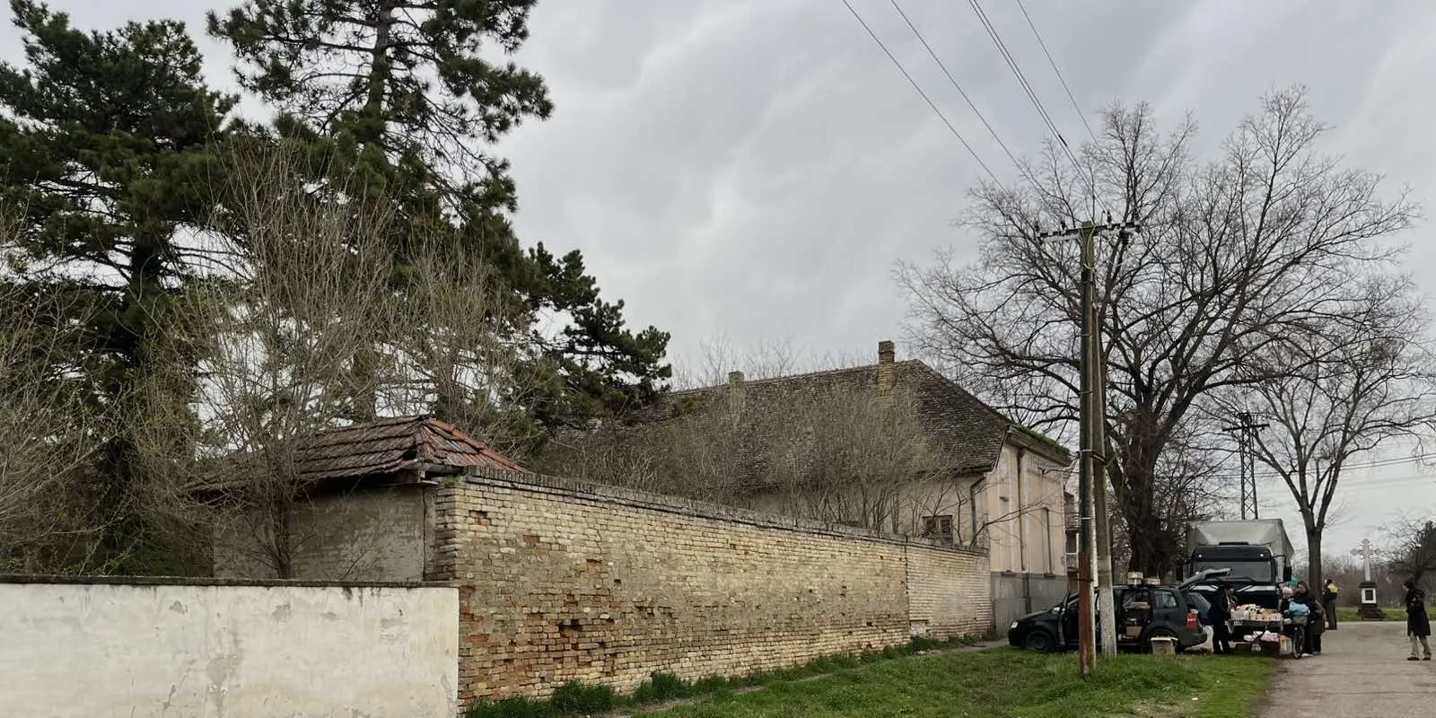 Gakovo: Izgorela Upravna zgrada firme “Graničar” 2