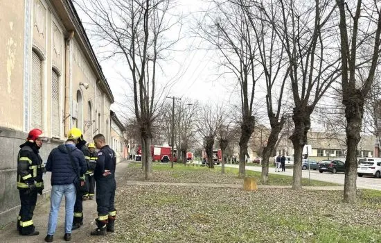 Gakovo: Izgorela Upravna zgrada firme “Graničar” 1