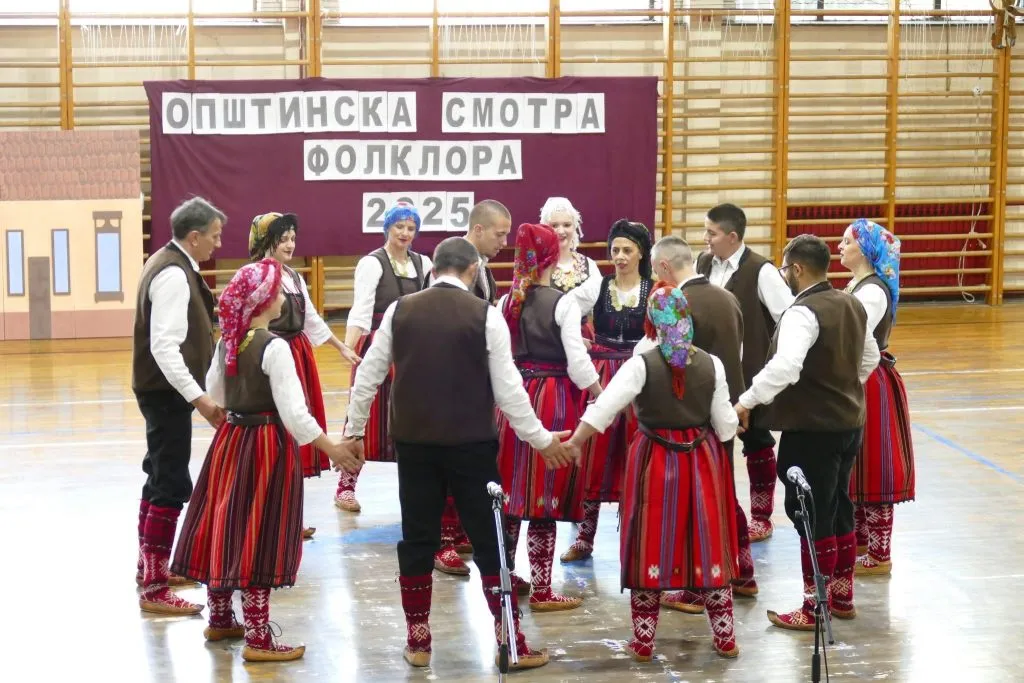 Sedam ansambala na Opštinskoj smotri folklornog stvaralaštva