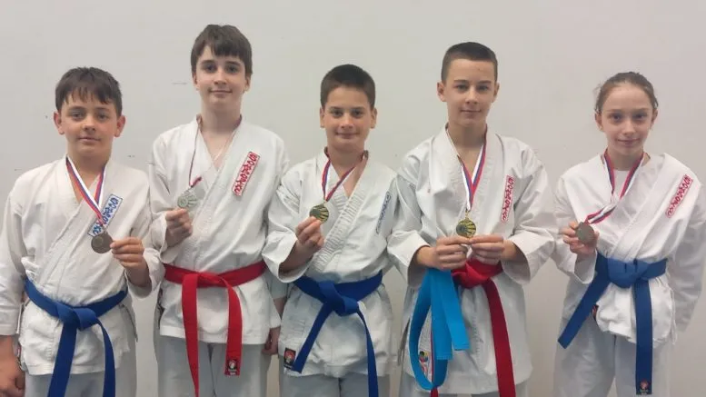 Pet medalja za KK „Somborac“