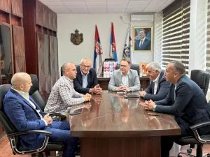 Predstavnici Rukometnog saveza posetili opštinu Kula