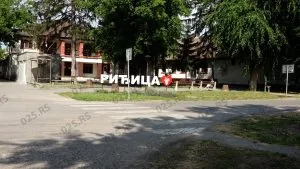 (FOTO) Završeni radovi na uređenju centra u Riđici