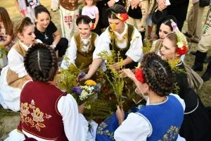 Festival „Ivanjsko cveće“ održan u Sivcu