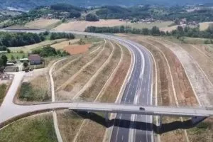 Apel Puteva Srbije: Vozači poštujte propise u tunelu na novom auto-putu Pakovraće-Požega